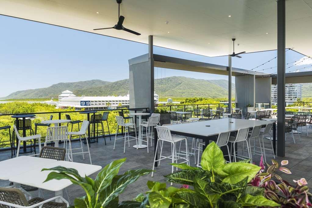 Oaks Cairns Hotel Restaurant bilde